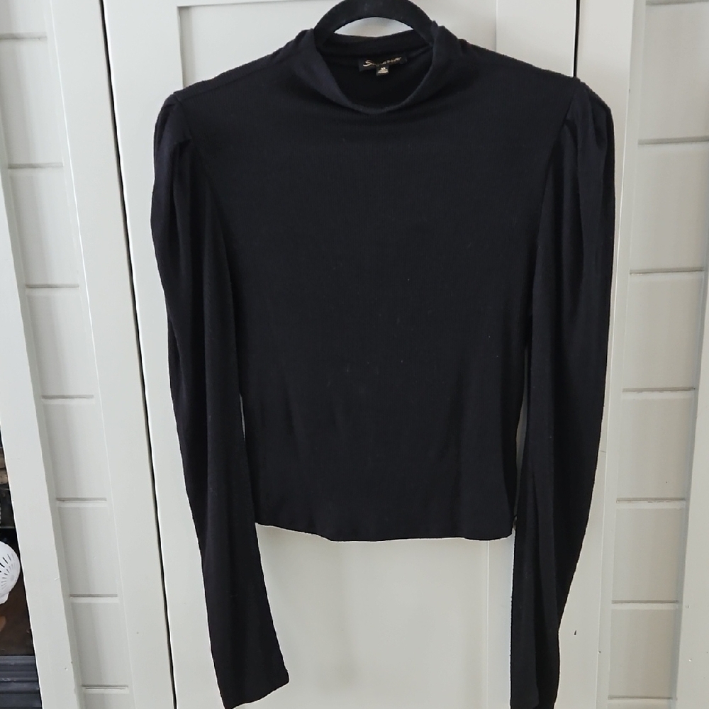 #117 Shinestar Black Long Sleeve Ribbed High Neck Top Sz. Med. Ptp 17.5 +